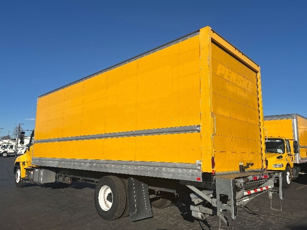 Medium Duty Box Truck-Light and Medium Duty Trucks-Hino-2020-268-Santa Ana-CA-126,744\n\t\tmiles-$ 60,500 - Image 6
