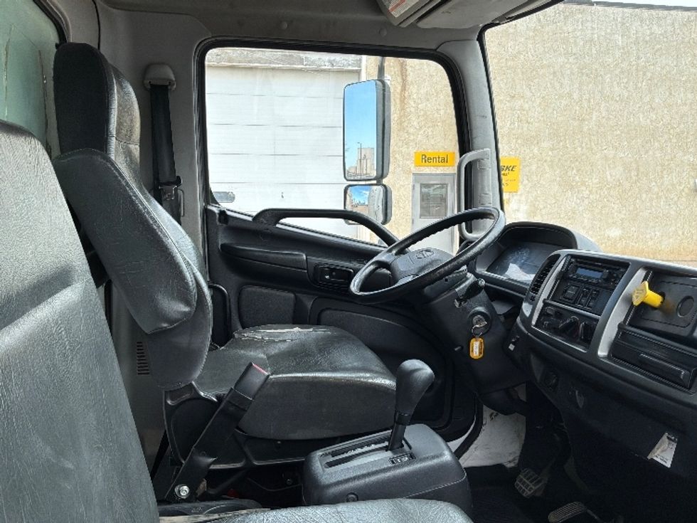 Medium Duty Box Truck-Light and Medium Duty Trucks-Hino-2020-268-Sioux Falls-SD-263,336\n\t\tmiles-$ 42,250 - Image 22