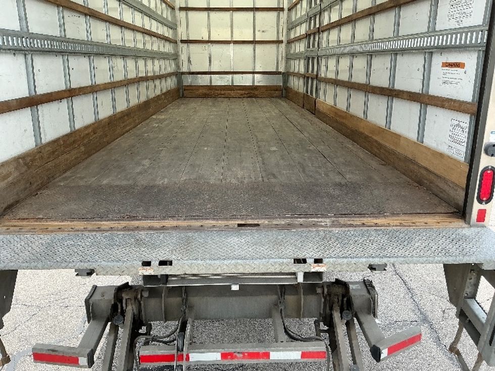 Medium Duty Box Truck-Light and Medium Duty Trucks-Hino-2020-268-South Bend-IN-133,404\n\t\tmiles-$ 57,500 - Image 10