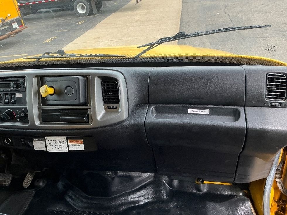 Medium Duty Box Truck-Light and Medium Duty Trucks-Hino-2020-268-South Bend-IN-133,404\n\t\tmiles-$ 57,500 - Image 21