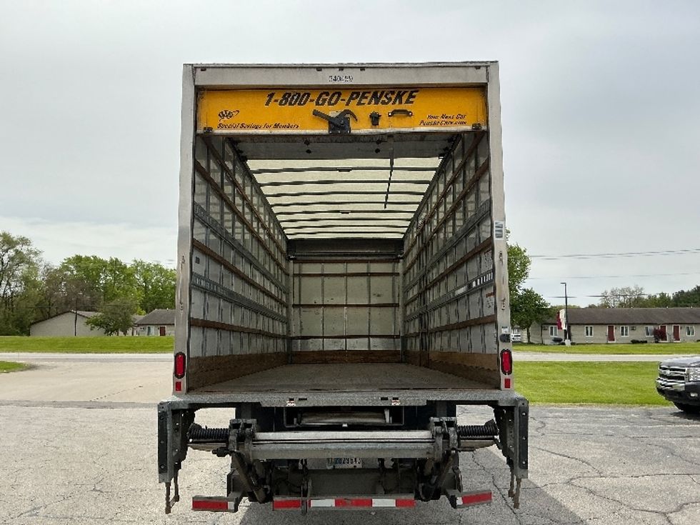 Medium Duty Box Truck-Light and Medium Duty Trucks-Hino-2020-268-South Bend-IN-133,404\n\t\tmiles-$ 57,500 - Image 8
