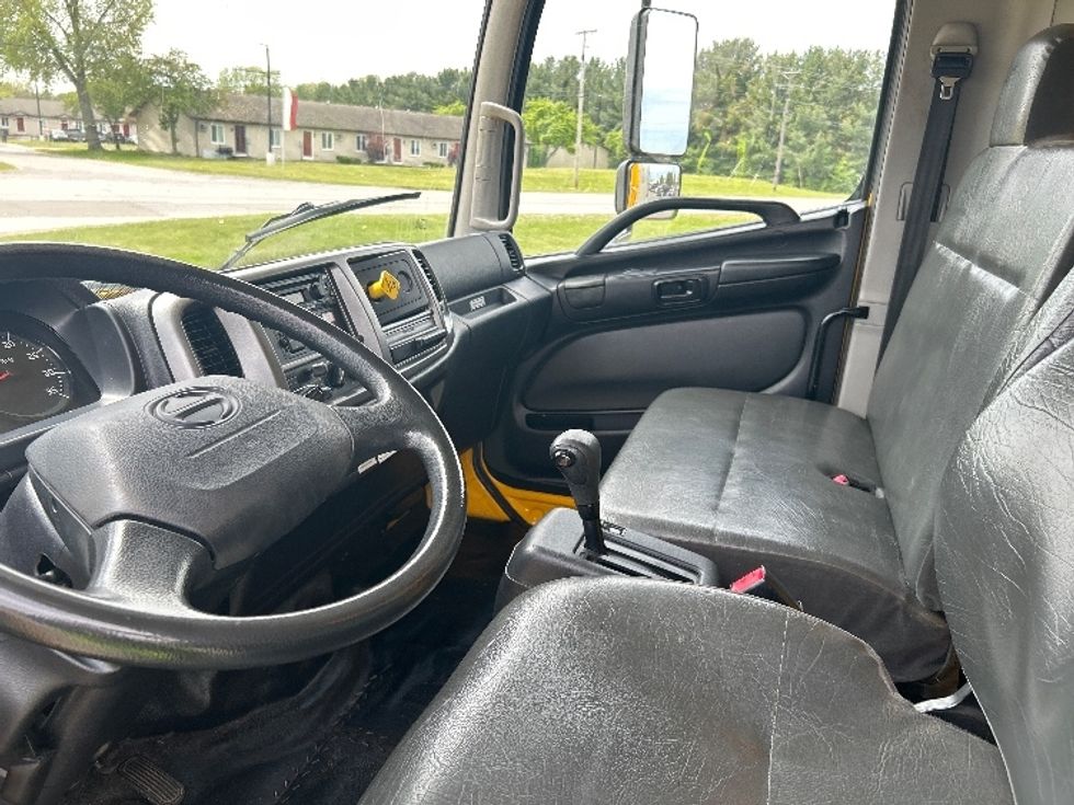 Medium Duty Box Truck-Light and Medium Duty Trucks-Hino-2020-268-South Bend-IN-133,404\n\t\tmiles-$ 58,250 - Image 17
