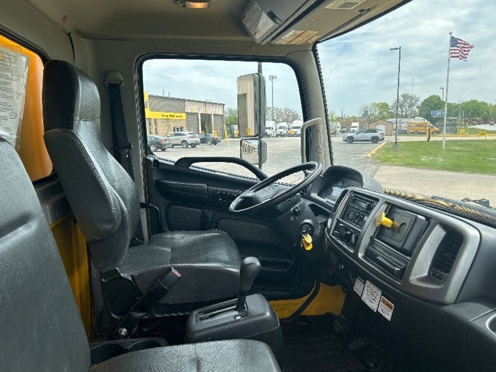 Medium Duty Box Truck-Light and Medium Duty Trucks-Hino-2020-268-South Bend-IN-133,404\n\t\tmiles-$ 58,250 - Image 22