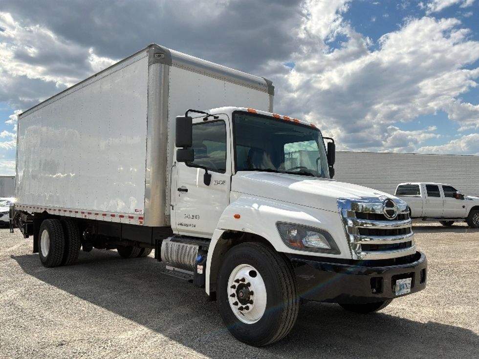 Medium Duty Box Truck-Light and Medium Duty Trucks-Hino-2020-268-Spokane Valley-WA-138,731\n\t\tmiles-$ 57,500 - Image 1
