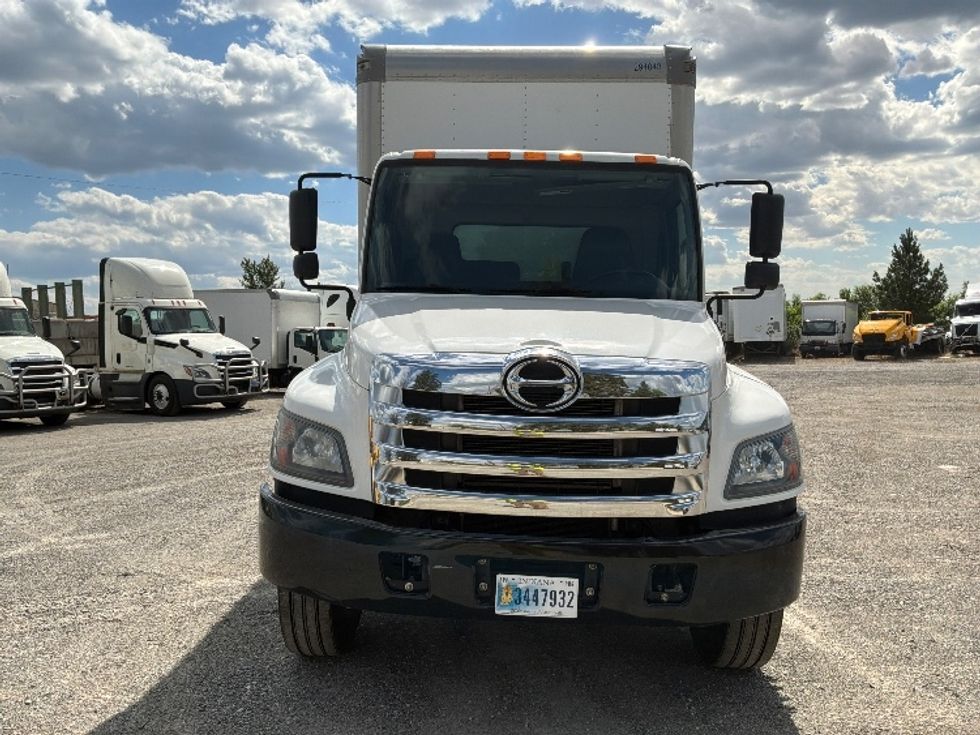Medium Duty Box Truck-Light and Medium Duty Trucks-Hino-2020-268-Spokane Valley-WA-138,731\n\t\tmiles-$ 57,500 - Image 2