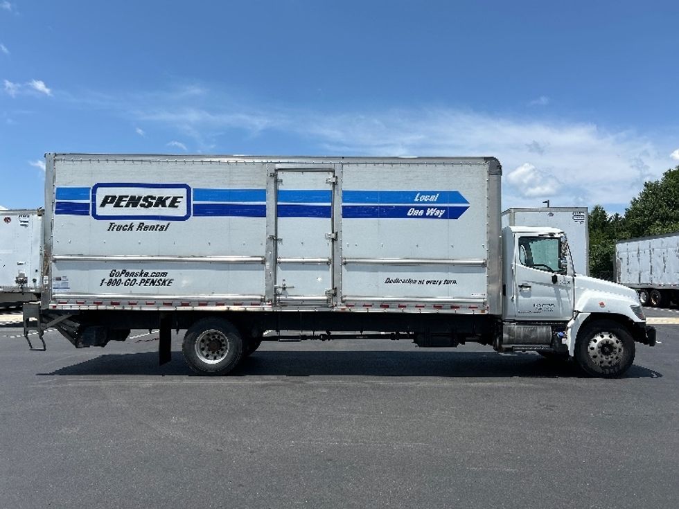 Medium Duty Box Truck-Light and Medium Duty Trucks-Hino-2020-268-Sterling-VA-167,905\n\t\tmiles-$ 56,000 - Image 15
