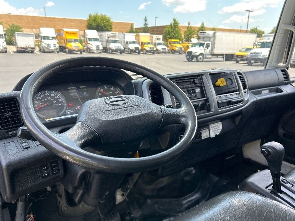 Medium Duty Box Truck-Light and Medium Duty Trucks-Hino-2020-268-Sterling-VA-167,905\n\t\tmiles-$ 56,000 - Image 18