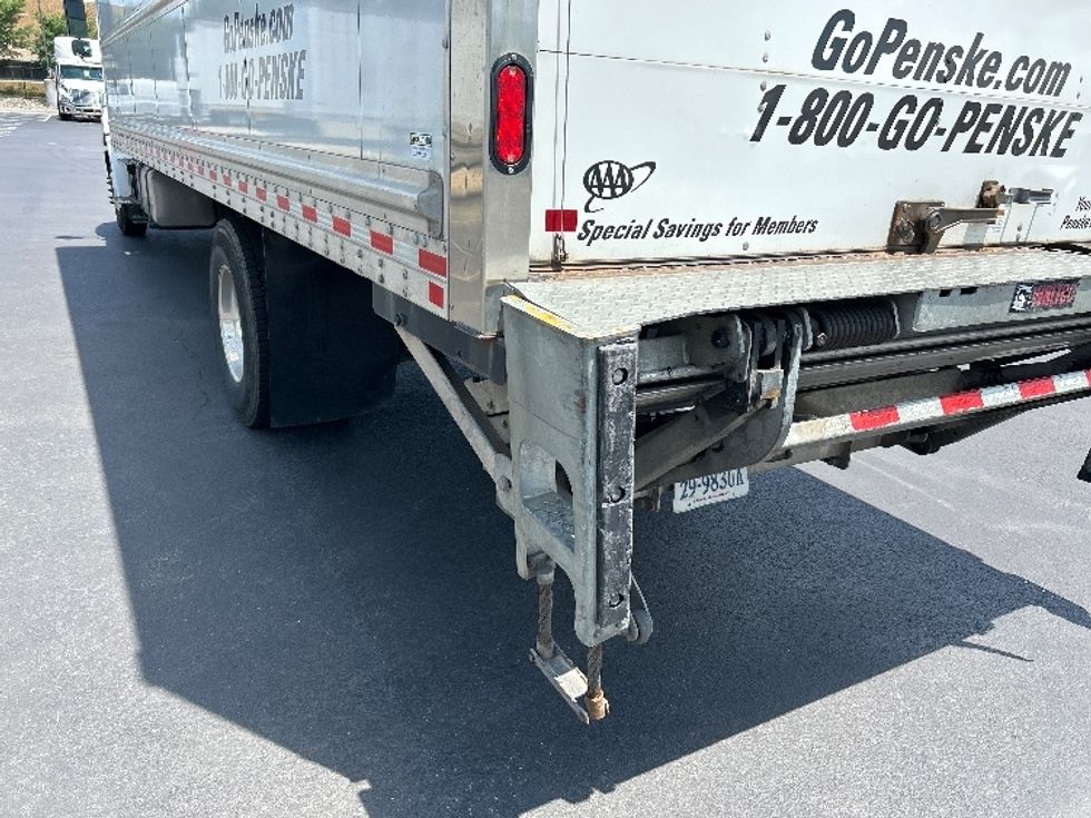 Medium Duty Box Truck-Light and Medium Duty Trucks-Hino-2020-268-Sterling-VA-167,905\n\t\tmiles-$ 56,000 - Image 28