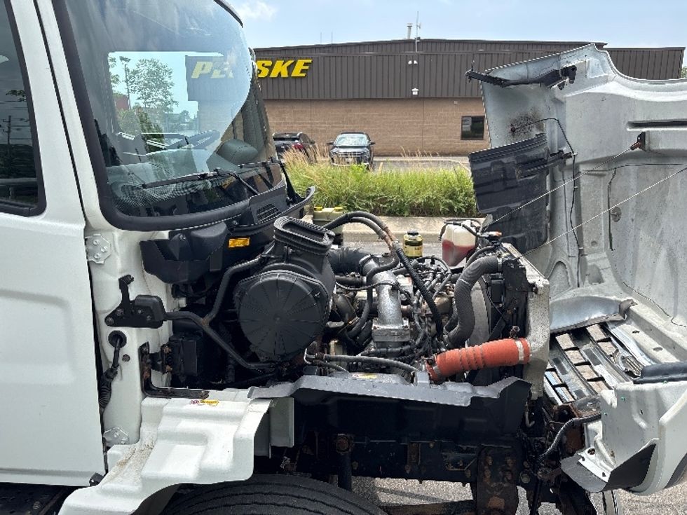 Medium Duty Box Truck-Light and Medium Duty Trucks-Hino-2020-268-Stoney Creek-ON-259,925\n\t\tkm-$ 69,750 - Image 23