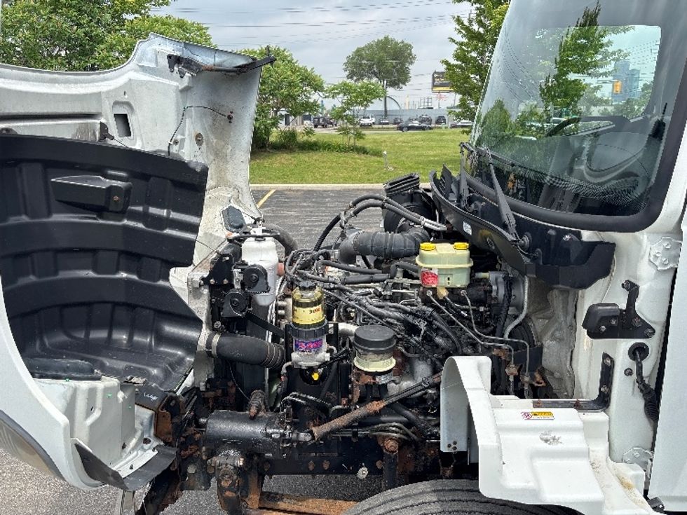 Medium Duty Box Truck-Light and Medium Duty Trucks-Hino-2020-268-Stoney Creek-ON-259,925\n\t\tkm-$ 69,750 - Image 24