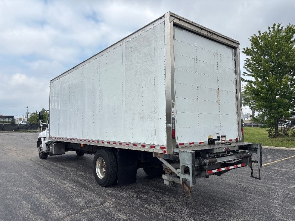 Medium Duty Box Truck-Light and Medium Duty Trucks-Hino-2020-268-Stoney Creek-ON-259,925\n\t\tkm-$ 69,750 - Image 6