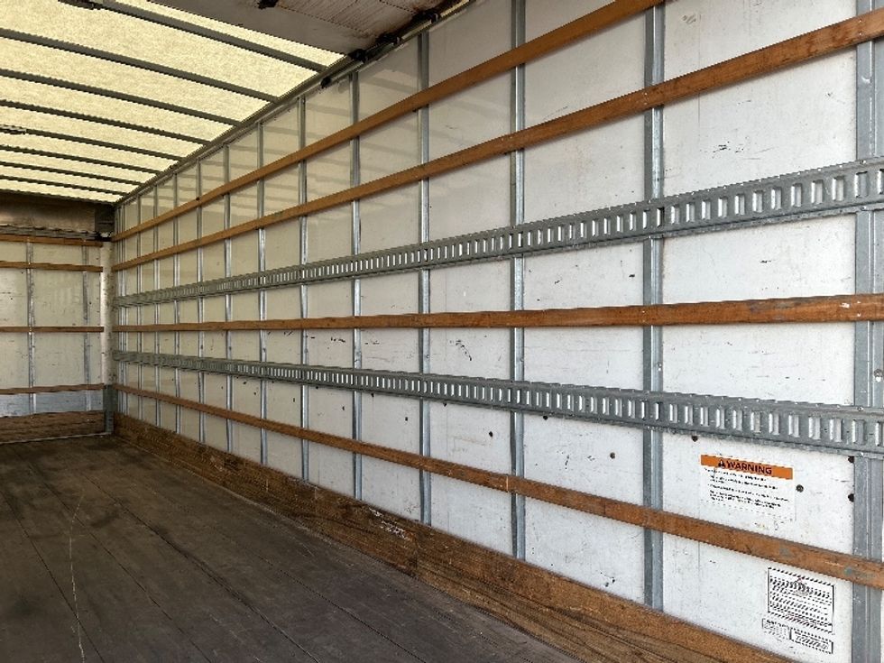 Medium Duty Box Truck-Light and Medium Duty Trucks-Hino-2020-268-Sturtevant-WI-170,045\n\t\tmiles-$ 50,750 - Image 12