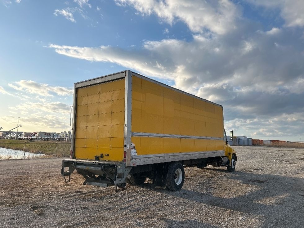 Medium Duty Box Truck-Light and Medium Duty Trucks-Hino-2020-268-Sturtevant-WI-170,045\n\t\tmiles-$ 50,750 - Image 13