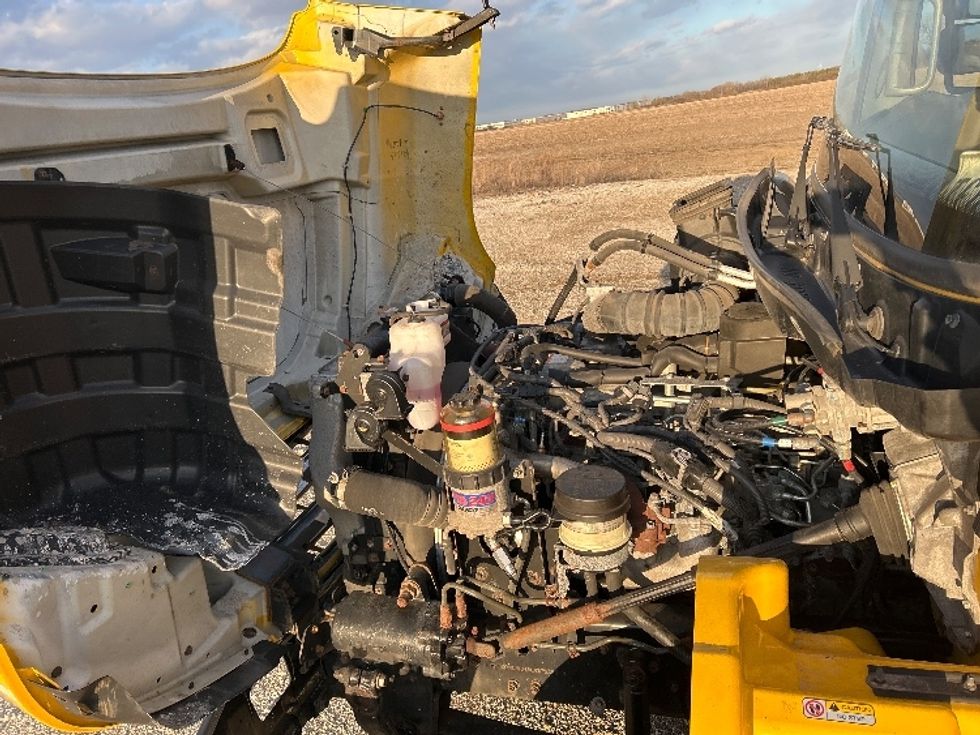 Medium Duty Box Truck-Light and Medium Duty Trucks-Hino-2020-268-Sturtevant-WI-170,045\n\t\tmiles-$ 50,750 - Image 24