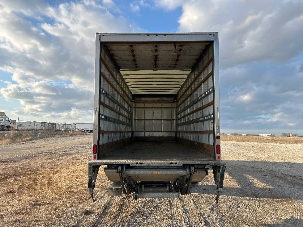 Medium Duty Box Truck-Light and Medium Duty Trucks-Hino-2020-268-Sturtevant-WI-170,045\n\t\tmiles-$ 50,750 - Image 8