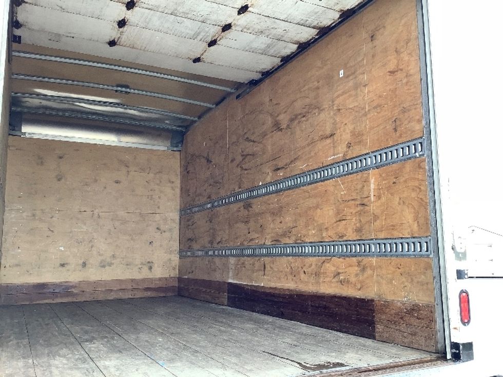 Medium Duty Box Truck-Light and Medium Duty Trucks-Hino-2020-268-Tacoma-WA-148,836\n\t\tmiles-$ 46,500 - Image 12