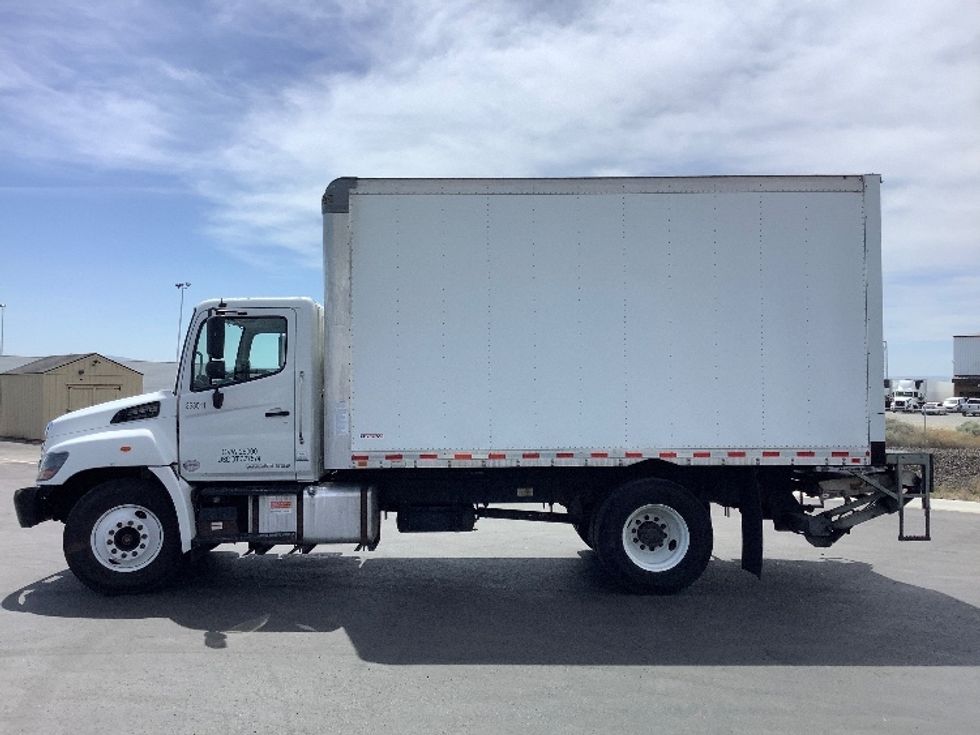 Medium Duty Box Truck-Light and Medium Duty Trucks-Hino-2020-268-Tacoma-WA-148,836\n\t\tmiles-$ 46,500 - Image 4