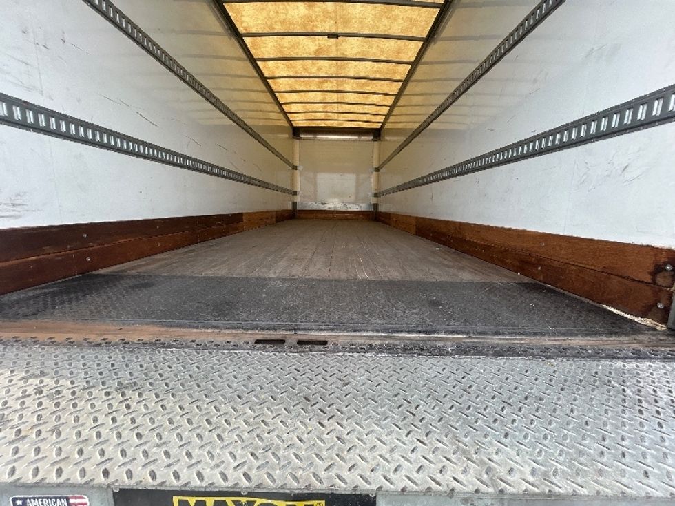 Medium Duty Box Truck-Light and Medium Duty Trucks-Hino-2020-268-Tampa-FL-69,059\n\t\tmiles-$ 70,250 - Image 10