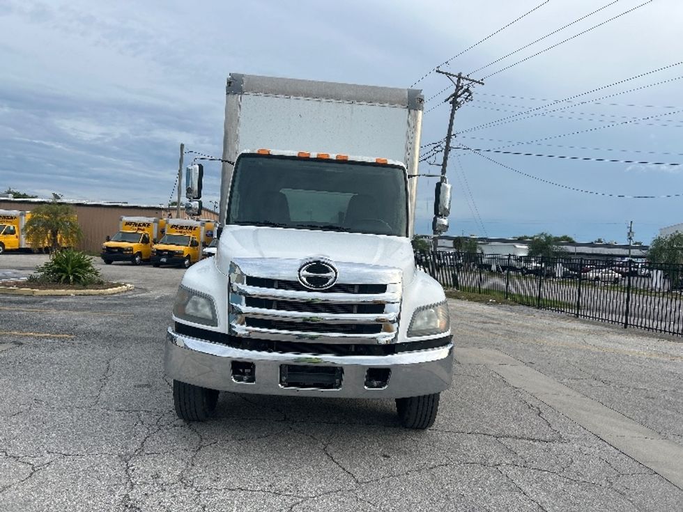 Medium Duty Box Truck-Light and Medium Duty Trucks-Hino-2020-268-Tampa-FL-69,059\n\t\tmiles-$ 70,250 - Image 2