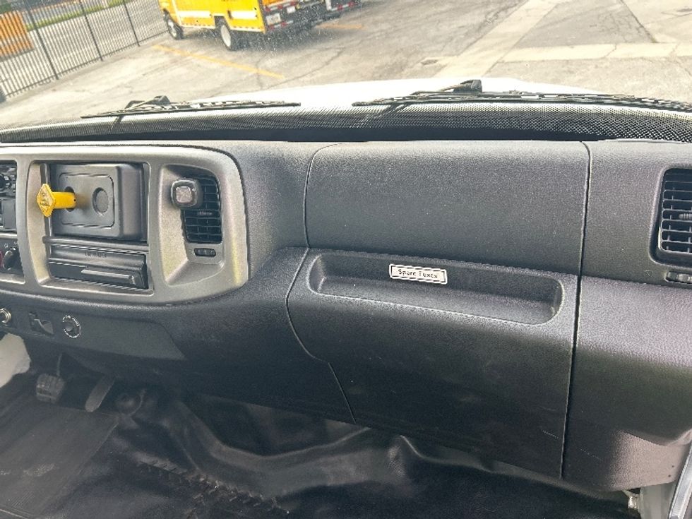 Medium Duty Box Truck-Light and Medium Duty Trucks-Hino-2020-268-Tampa-FL-69,059\n\t\tmiles-$ 70,250 - Image 21