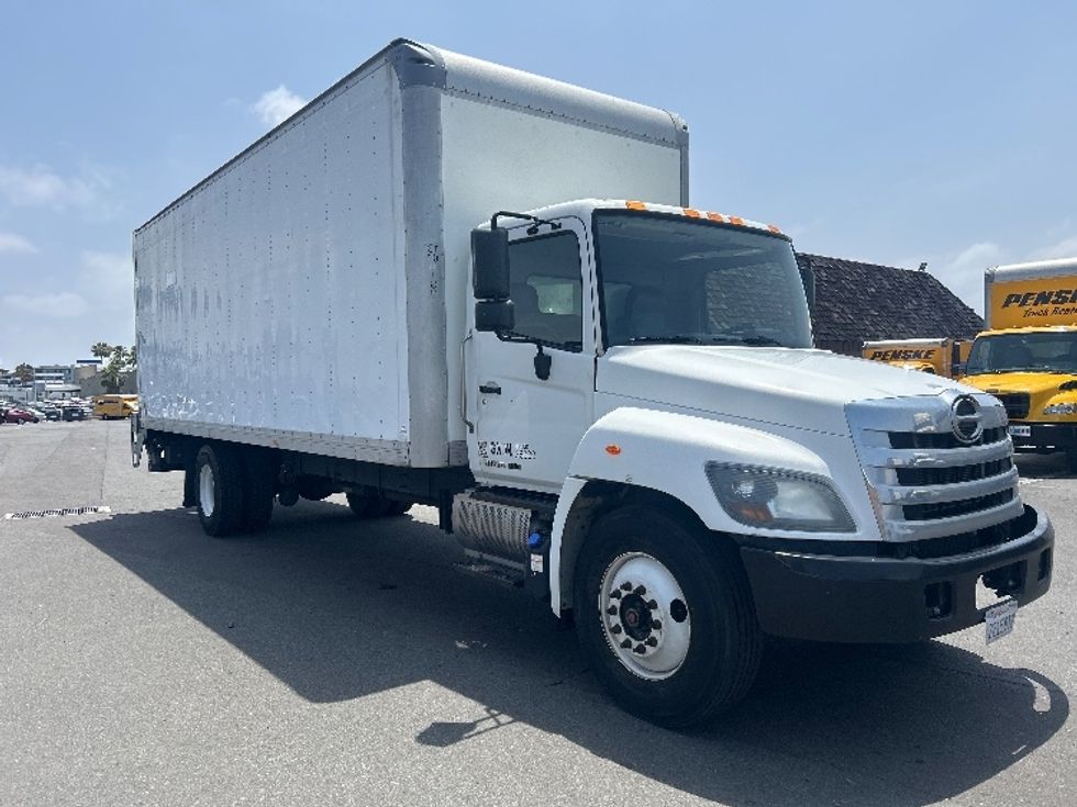 Medium Duty Box Truck-Light and Medium Duty Trucks-Hino-2020-268-Torrance-CA-103,097\n\t\tmiles-$ 63,750 - Image 1
