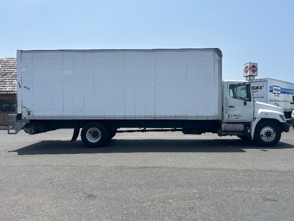 Medium Duty Box Truck-Light and Medium Duty Trucks-Hino-2020-268-Torrance-CA-103,097\n\t\tmiles-$ 63,750 - Image 15