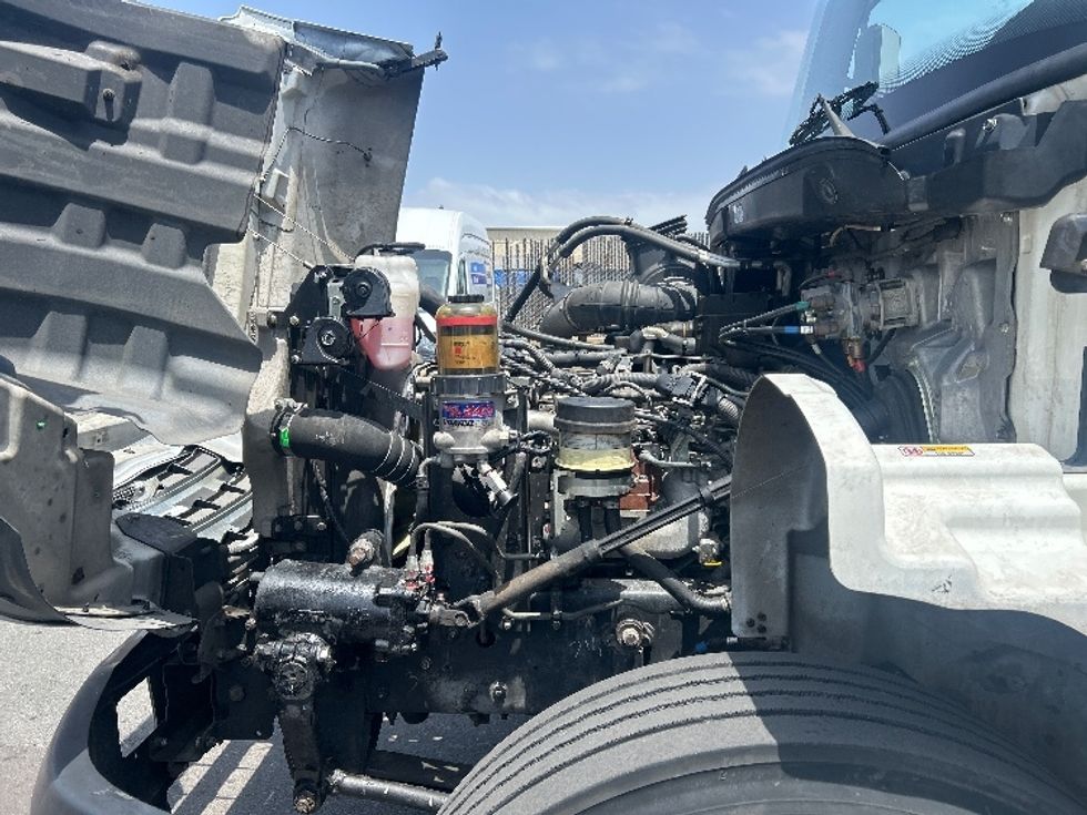 Medium Duty Box Truck-Light and Medium Duty Trucks-Hino-2020-268-Torrance-CA-103,097\n\t\tmiles-$ 63,750 - Image 24