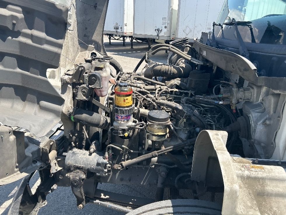 Medium Duty Box Truck-Light and Medium Duty Trucks-Hino-2020-268-Torrance-CA-131,197\n\t\tmiles-$ 57,250 - Image 24