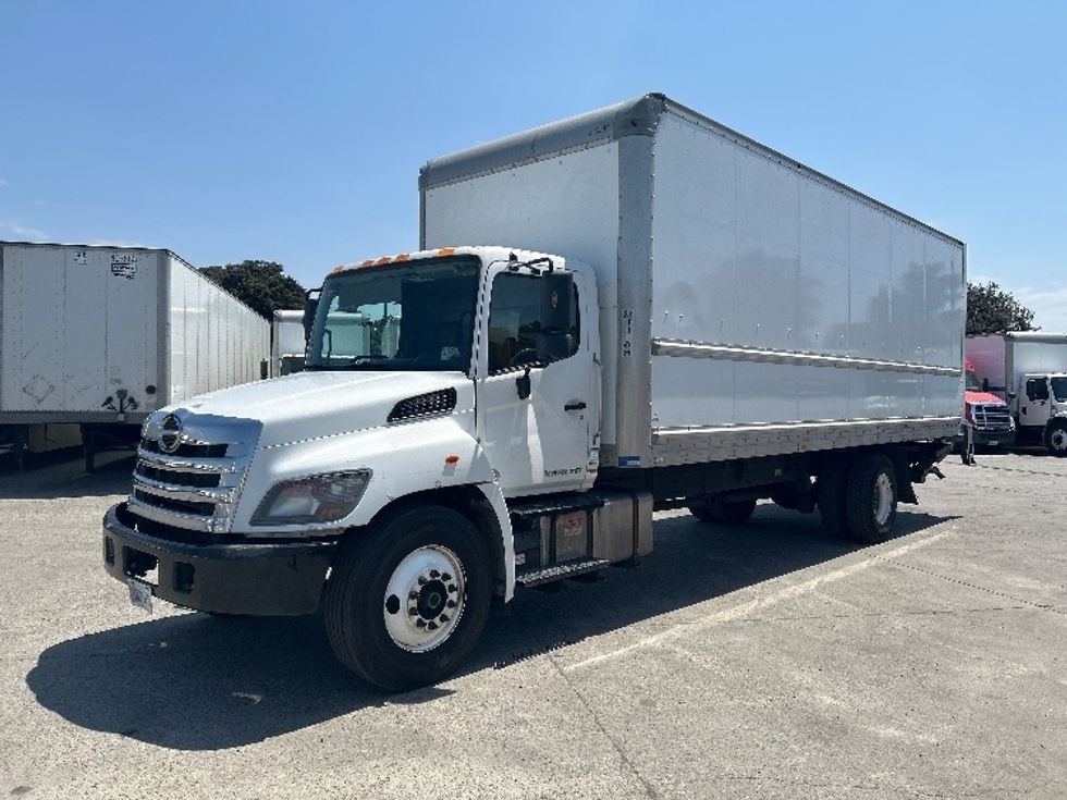 Medium Duty Box Truck-Light and Medium Duty Trucks-Hino-2020-268-Torrance-CA-131,197\n\t\tmiles-$ 57,250 - Image 3