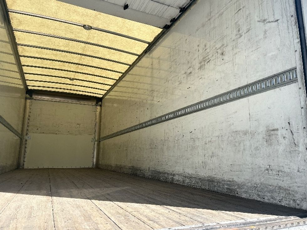 Medium Duty Box Truck-Light and Medium Duty Trucks-Hino-2020-268-Torrance-CA-158,482\n\t\tmiles-$ 60,750 - Image 12