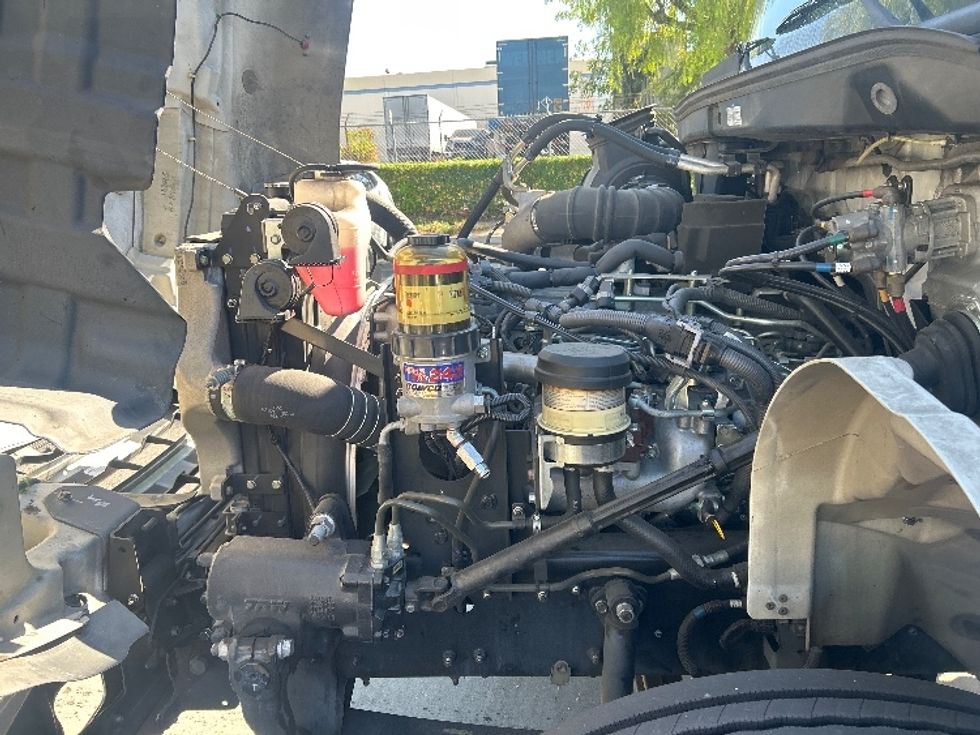 Medium Duty Box Truck-Light and Medium Duty Trucks-Hino-2020-268-Torrance-CA-158,482\n\t\tmiles-$ 60,750 - Image 24