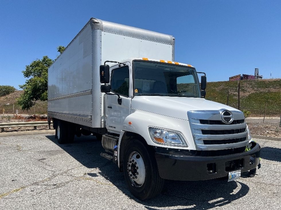 Medium Duty Box Truck-Light and Medium Duty Trucks-Hino-2020-268-Torrance-CA-89,703\n\t\tmiles-$ 68,000 - Image 1