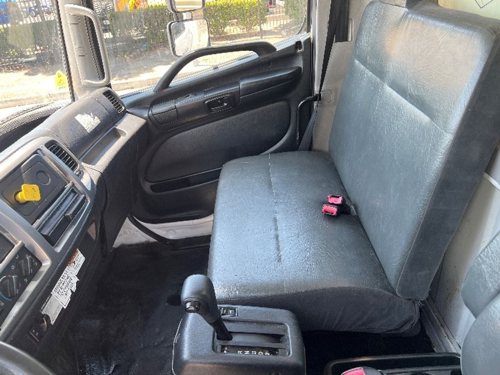 Medium Duty Box Truck-Light and Medium Duty Trucks-Hino-2020-268-Torrance-CA-89,703\n\t\tmiles-$ 68,000 - Image 19