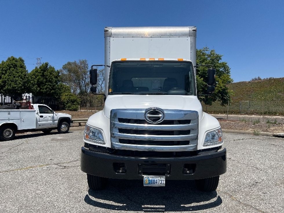 Medium Duty Box Truck-Light and Medium Duty Trucks-Hino-2020-268-Torrance-CA-89,703\n\t\tmiles-$ 68,000 - Image 2