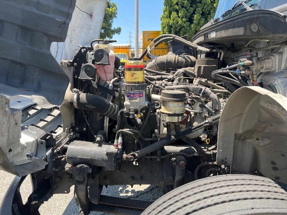 Medium Duty Box Truck-Light and Medium Duty Trucks-Hino-2020-268-Torrance-CA-89,703\n\t\tmiles-$ 68,000 - Image 24