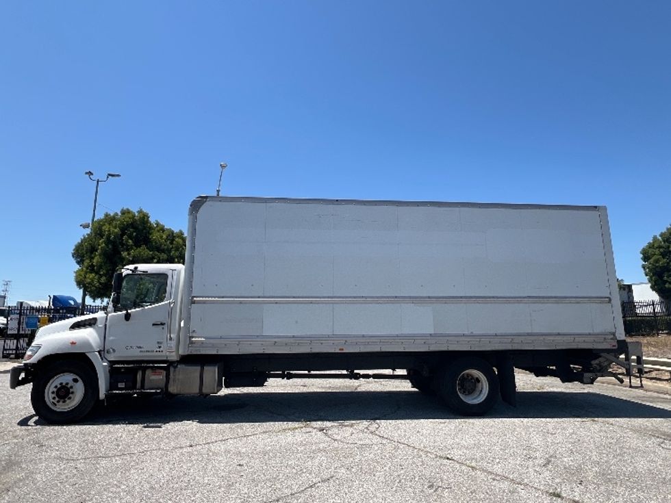 Medium Duty Box Truck-Light and Medium Duty Trucks-Hino-2020-268-Torrance-CA-89,703\n\t\tmiles-$ 68,000 - Image 4