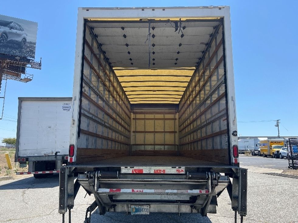 Medium Duty Box Truck-Light and Medium Duty Trucks-Hino-2020-268-Torrance-CA-89,703\n\t\tmiles-$ 68,000 - Image 8