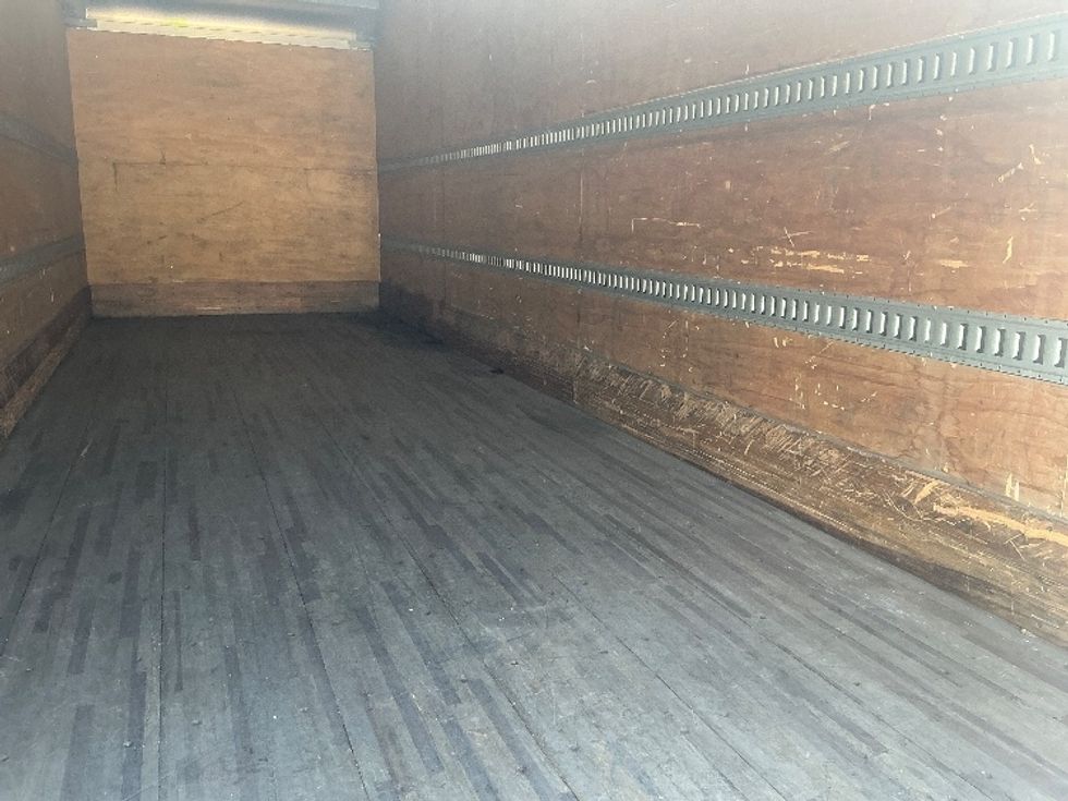 Medium Duty Box Truck-Light and Medium Duty Trucks-Hino-2020-268-Tulsa-OK-194,743\n\t\tmiles-$ 52,250 - Image 12