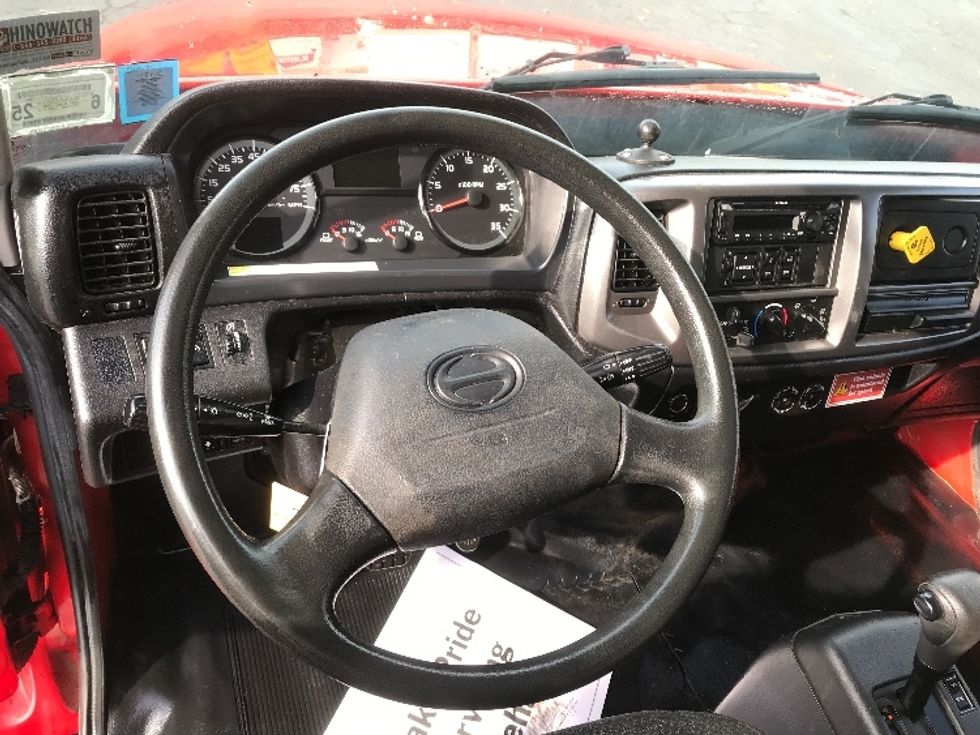 Medium Duty Box Truck-Light and Medium Duty Trucks-Hino-2020-268-Watertown-NY-265,833\n\t\tmiles-$ 40,750 - Image 18