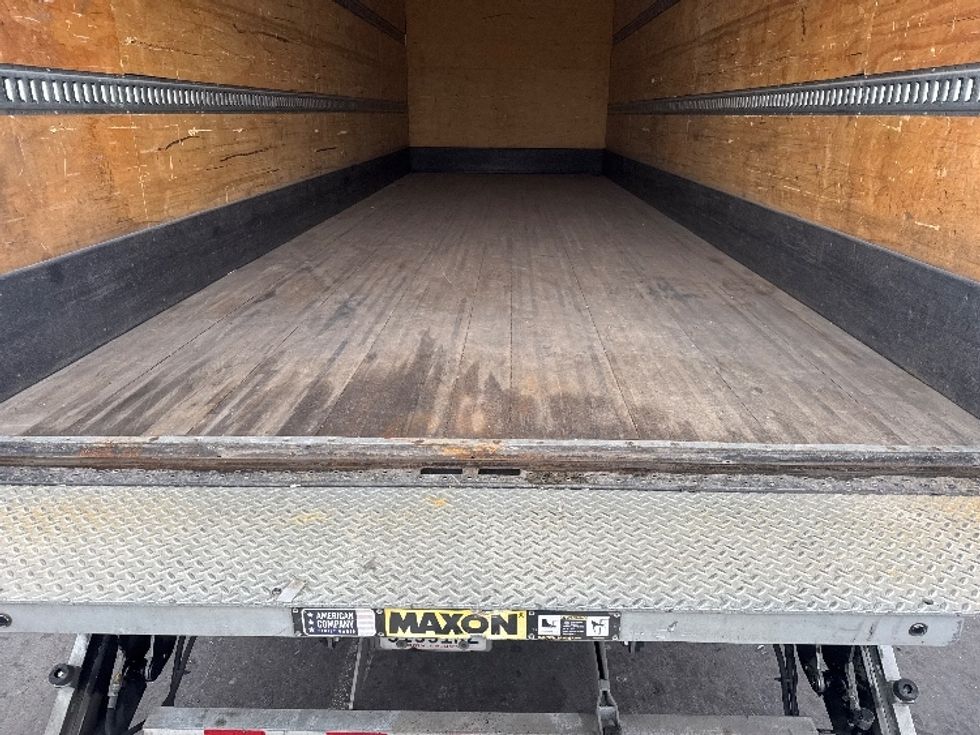 Medium Duty Box Truck-Light and Medium Duty Trucks-Hino-2020-268-West Sacramento-CA-120,678\n\t\tmiles-$ 63,750 - Image 10