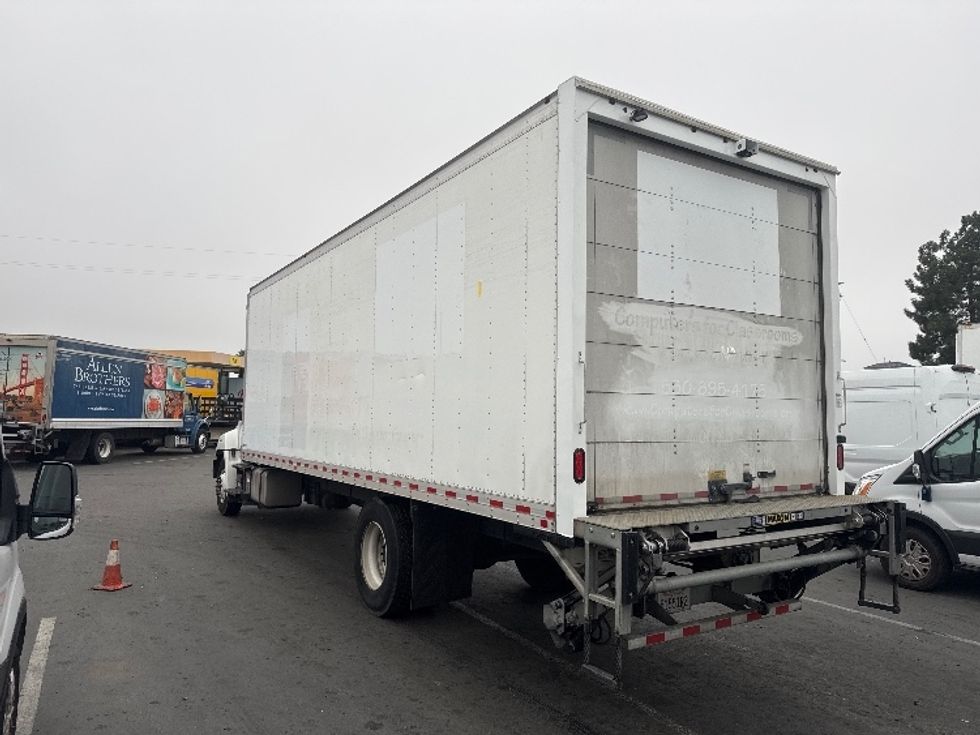 Medium Duty Box Truck-Light and Medium Duty Trucks-Hino-2020-268-West Sacramento-CA-120,678\n\t\tmiles-$ 63,750 - Image 6