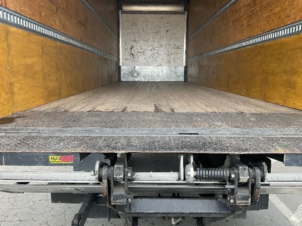 Medium Duty Box Truck-Light and Medium Duty Trucks-Hino-2020-268-West Sacramento-CA-68,553\n\t\tmiles-$ 68,750 - Image 10