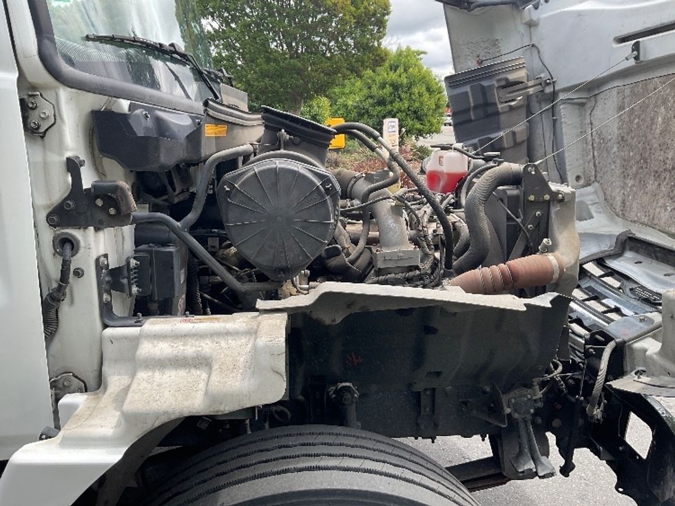 Medium Duty Box Truck-Light and Medium Duty Trucks-Hino-2020-268-West Sacramento-CA-68,553\n\t\tmiles-$ 68,750 - Image 23
