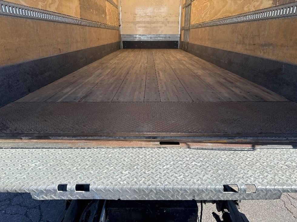 Medium Duty Box Truck-Light and Medium Duty Trucks-Hino-2020-268-West Valley City-UT-131,287\n\t\tmiles-$ 62,000 - Image 10