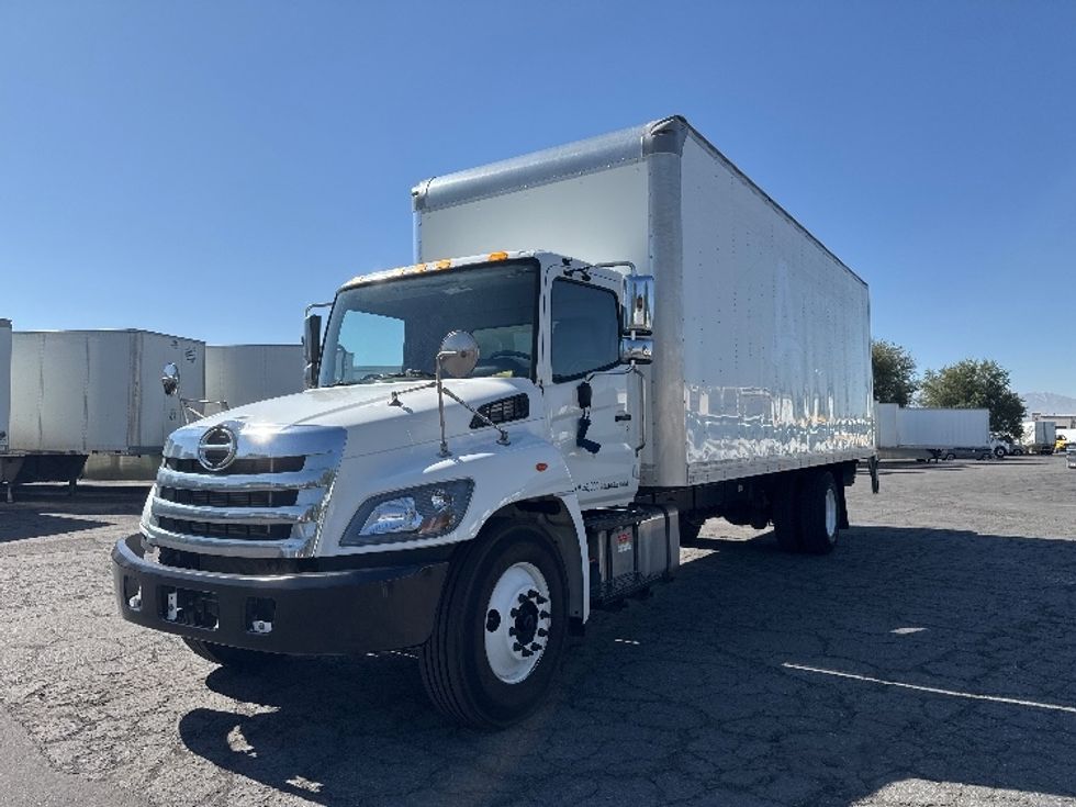 Medium Duty Box Truck-Light and Medium Duty Trucks-Hino-2020-268-West Valley City-UT-131,287\n\t\tmiles-$ 62,000 - Image 3