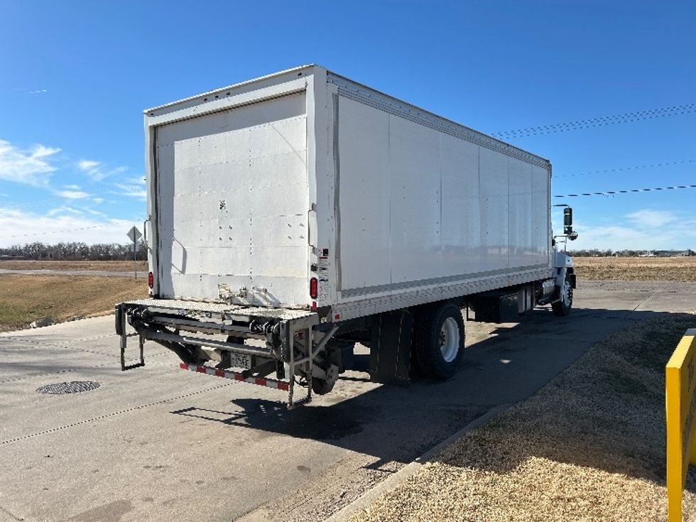 Medium Duty Box Truck-Light and Medium Duty Trucks-Hino-2020-268-Wichita-KS-305,850\n\t\tmiles-$ 29,750 - Image 13
