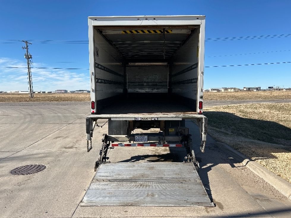 Medium Duty Box Truck-Light and Medium Duty Trucks-Hino-2020-268-Wichita-KS-305,850\n\t\tmiles-$ 29,750 - Image 9