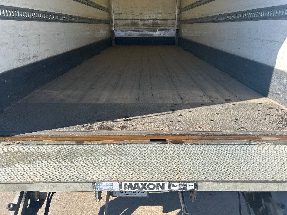 Medium Duty Box Truck-Light and Medium Duty Trucks-Hino-2020-268-Wichita-KS-314,418\n\t\tmiles-$ 28,000 - Image 10