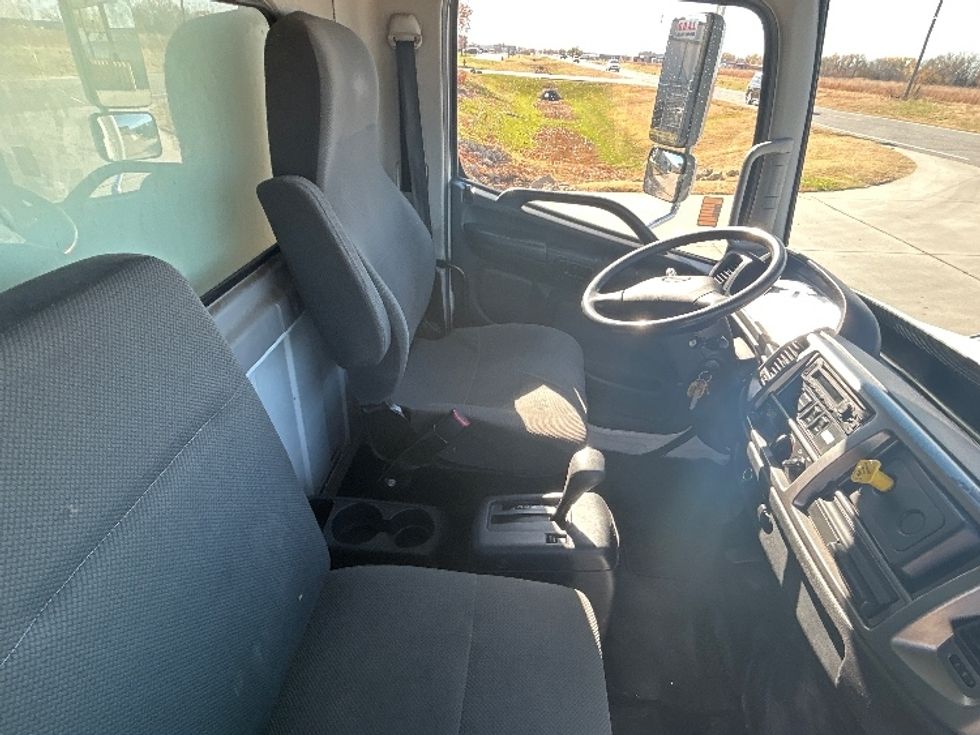 Medium Duty Box Truck-Light and Medium Duty Trucks-Hino-2020-268-Wichita-KS-314,418\n\t\tmiles-$ 28,000 - Image 22