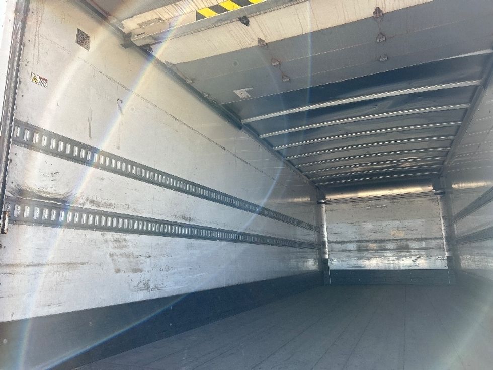 Medium Duty Box Truck-Light and Medium Duty Trucks-Hino-2020-268-Wichita-KS-354,542\n\t\tmiles-$ 22,500 - Image 11